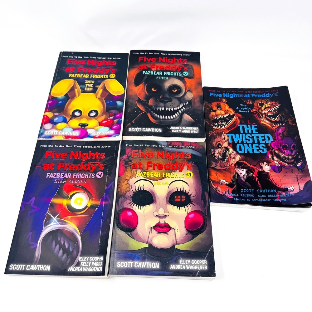 Five Nights at Freddy's Fazbear Frights 1, 2, 3, 4 & The Twisted Ones Book Set